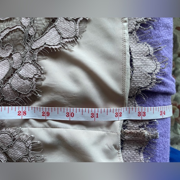 Eliza J Dusty Mauve Eyelash Lace Sheath Dress V-Neck Size 0 - Picture 9 of 9